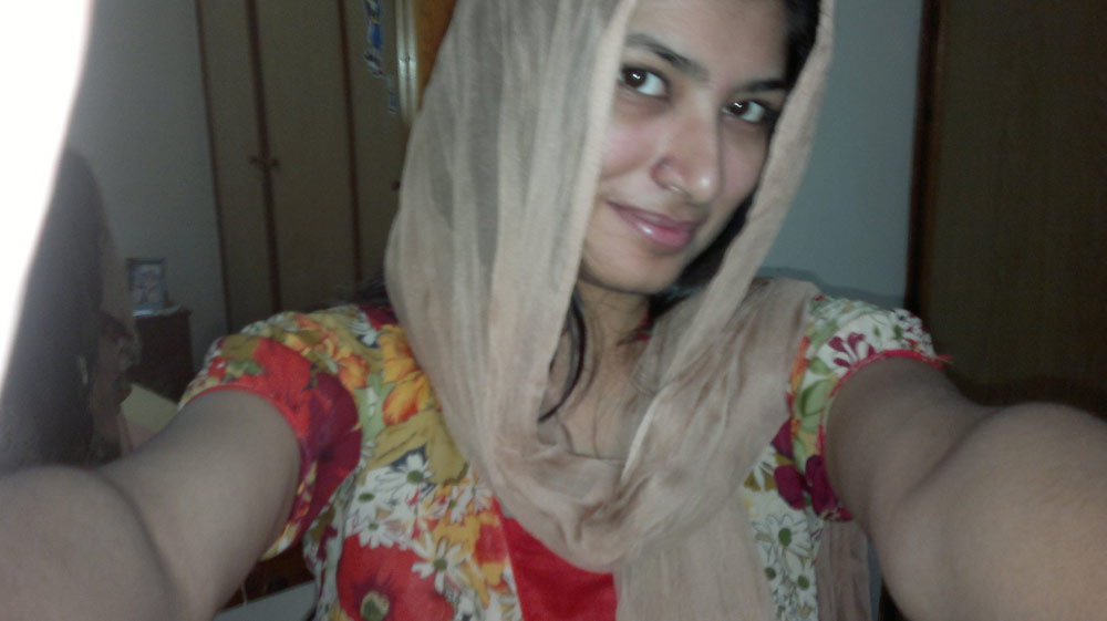 1000px x 561px - Porn Pics Sexy Indian Muslim Girl Taking Nude Selfies - Indian Porn Photos