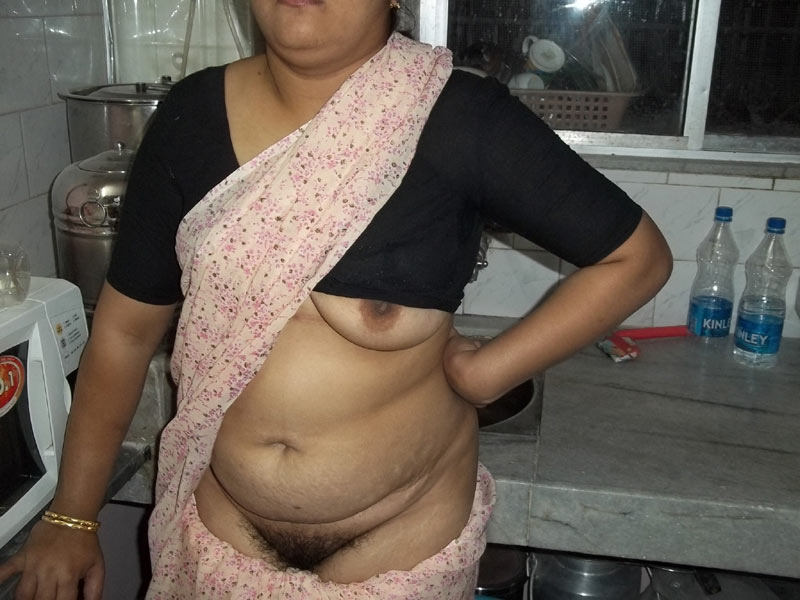 Sexy Indian Aunty Nude