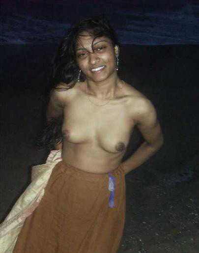 405px x 515px - Porn Pics Indian Bengali Housewife Esha Nude On Beach - Indian Porn Photos