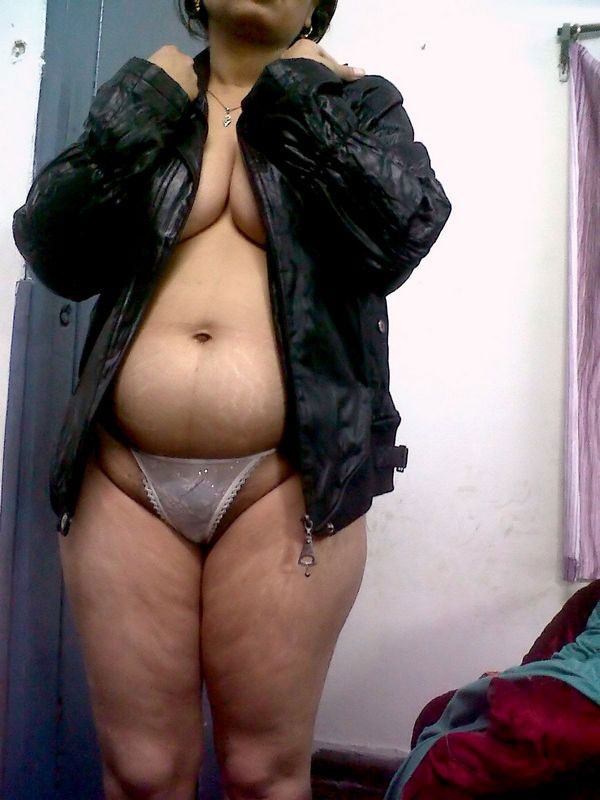 Big Boob Indian Wife Sex - Big boob indan wife naked - Indian Porn Photos