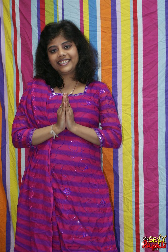668px x 1000px - Indian Babe Rupali gaon ki gudia in hot blue outfits - Indian Porn ...